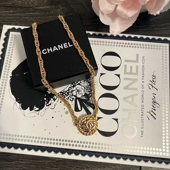 Chanel 24K Gold Plated Choker Necklace Coco Mark CC Gold Plated Vintage w Box - Picture 7 of 7